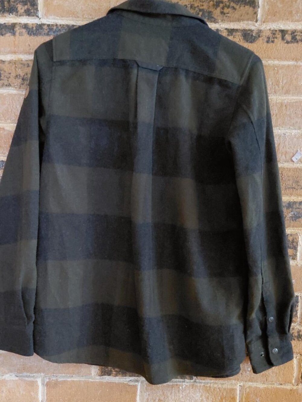 Fjallraven Buffalo Plaid/Moss Charcoal Wool Blend Snap Canada Shirt- - Picture 3 of 5